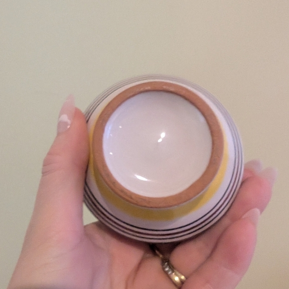 Handcrafted Black and White Ceramic Vase - Picture 6 of 9